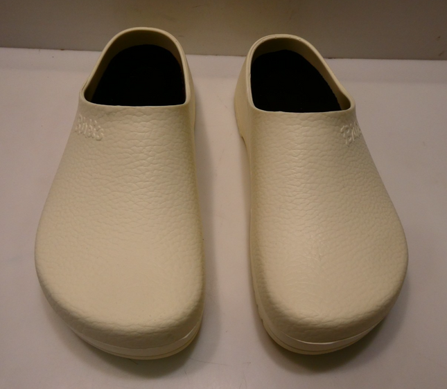 BIRKENSTOCK Super Birki Fusion Unisex Garden Clogs, White, 44 EU