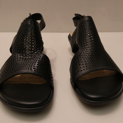 Easy Steps Will Last Carrie Black Glove 38C