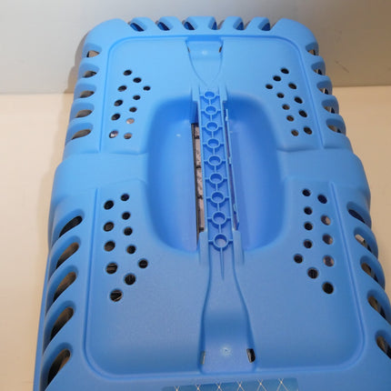 Pet Carrier: Hard-Sided Dog Carrier, Cat Carrier, Small Animal Carrier in Blue