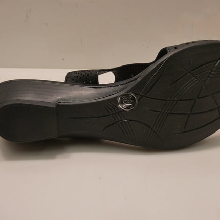 Easy Steps Will Last Carrie Black Glove 38C