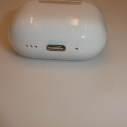 Apple AirPods 4 with Active Noise Cancellation MXP93ZA/A - White