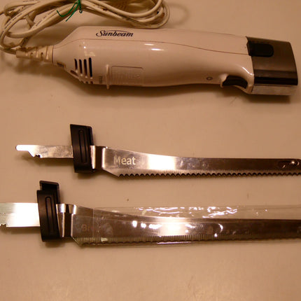 Sunbeam EK6000 Carveasy Twin Blade Electric Knife - White