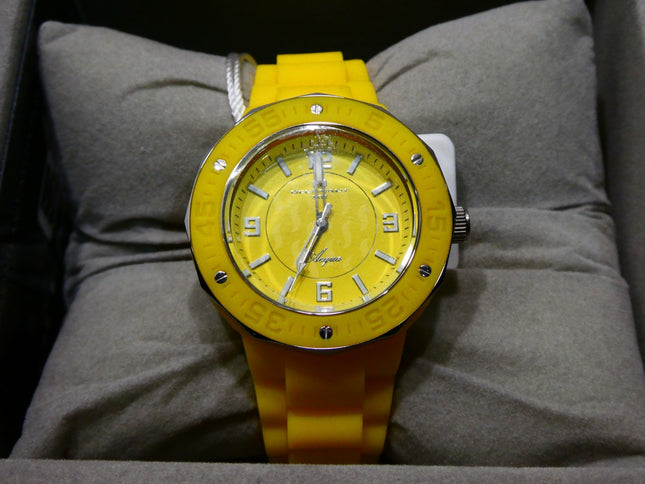 Oceanaut Women's OC0213 Acqua Analog Watch