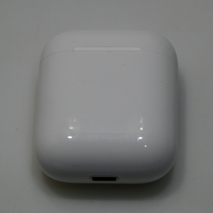 Apple AirPods with Charging Case (2nd Generation)