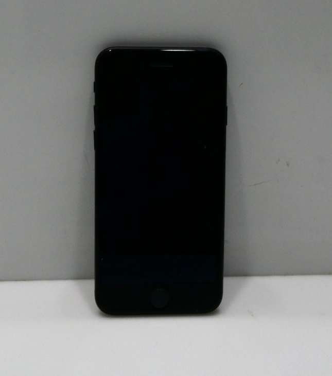 Apple iPhone 7 (Black, 128 GB)