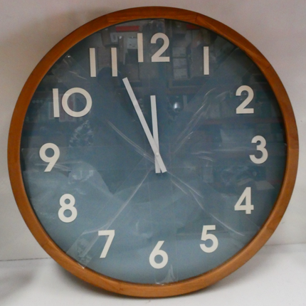 Amalfi TYCLAM5685BL Leonard Wall Clock