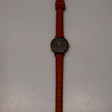 Daniel Wellington Leather Strap Watch for Women's