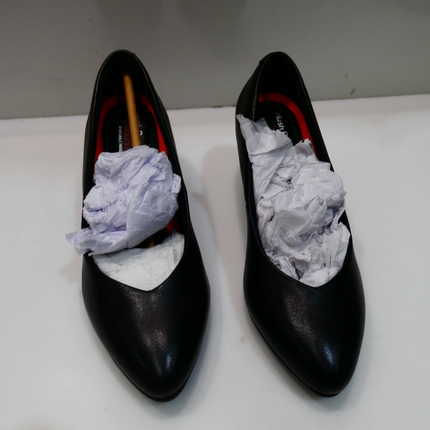 Hush Puppies Women's The Point Court Shoe, Black, UK 3/US 5.5