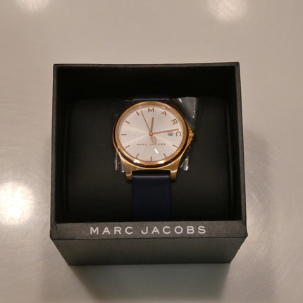 Marc Jacobs Women's MJ1609 Analog Quartz Blue Watch (Need New Battery)