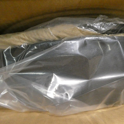 Commercial Chef 3 Qt Cast Iron Dutch Oven with Skillet Lid CHFL3CC