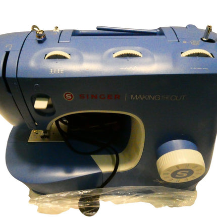 Singer M3335 Making the Cut Show Special Edition Sewing Machine