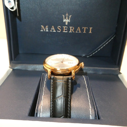 MASERATI Men's 'Epoca' Quartz Stainless Steel and Leather Fashion Watch, Color:B